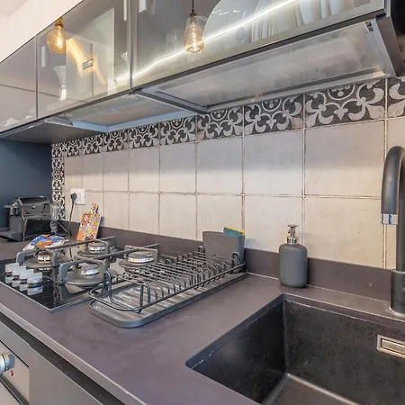 Mille E Notte - Suoni D'acqua * Syracuse